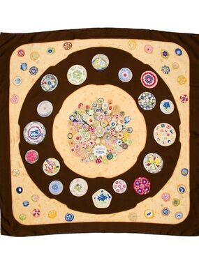 HERMÈS "Sulfures et Presse-Papiers" 90cm silk scarf